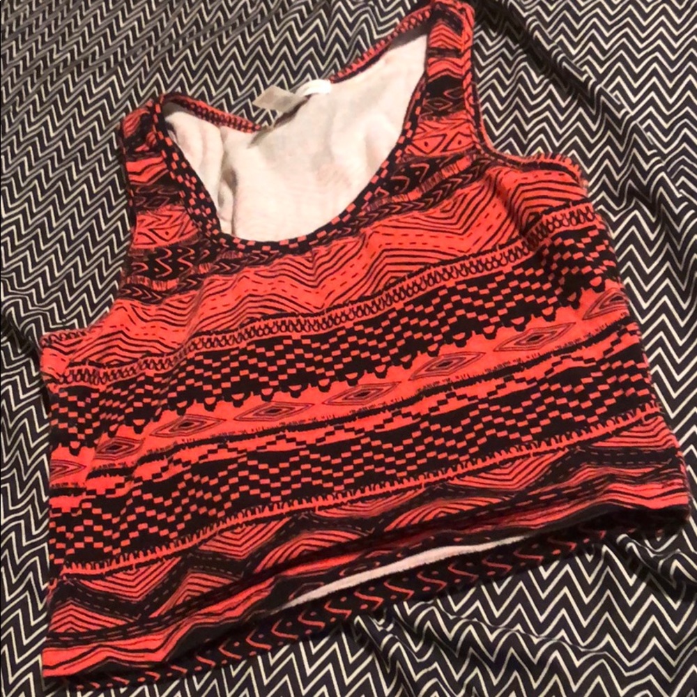 Crop top - Picture 2 of 2